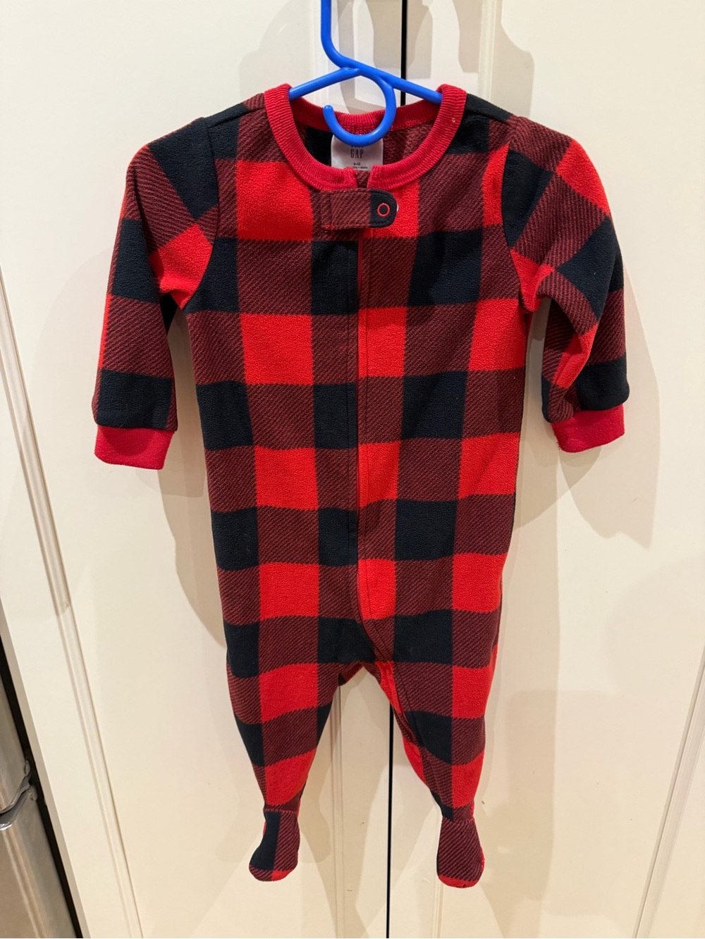 GAP 6-12m Red and Black Buffalo Plaid Footed Pajamas
